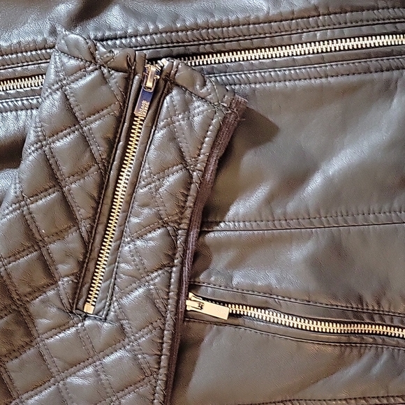 BLACK RIVET XL FAUX LEATHER JACKET - Picture 4 of 12